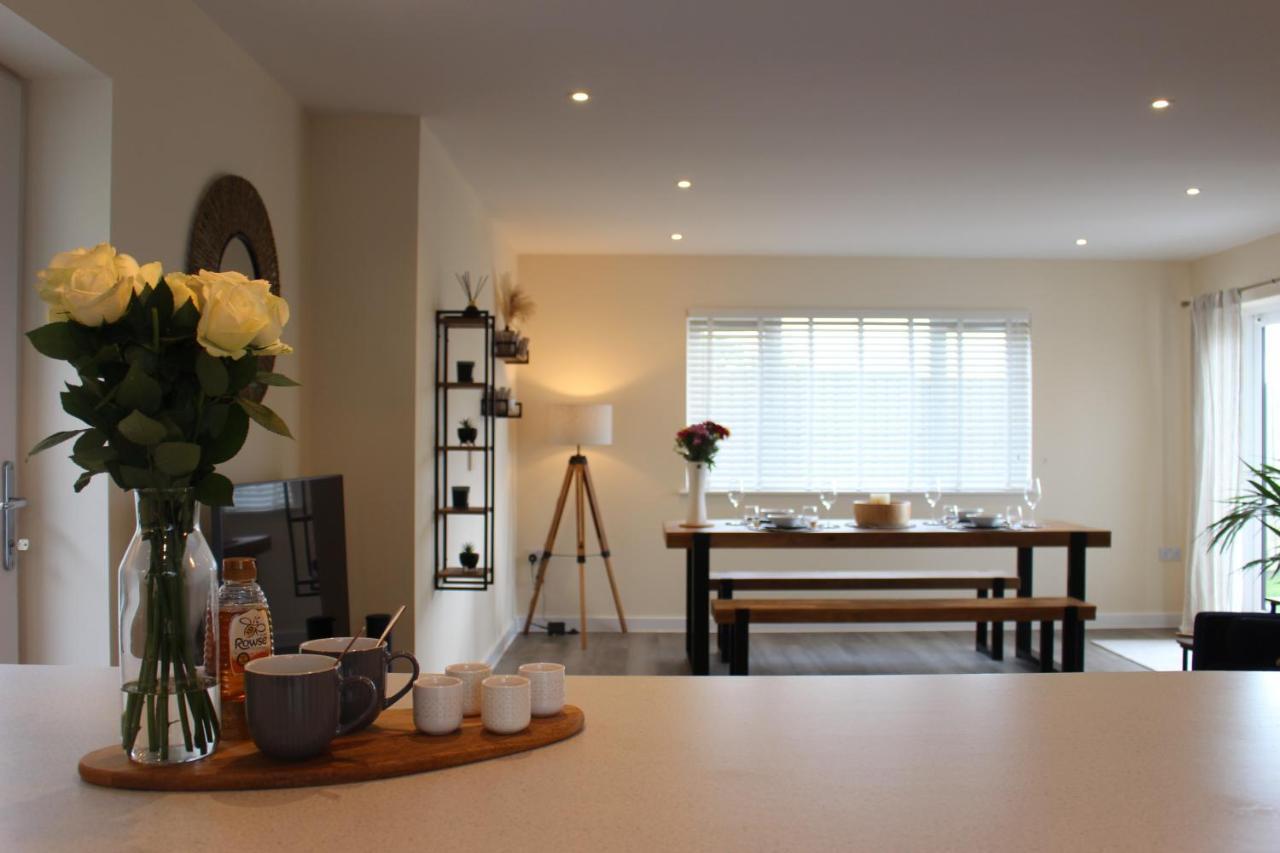 No 1 The Paddock - Spacious Holiday Home With A Hot Tub Буде Экстерьер фото