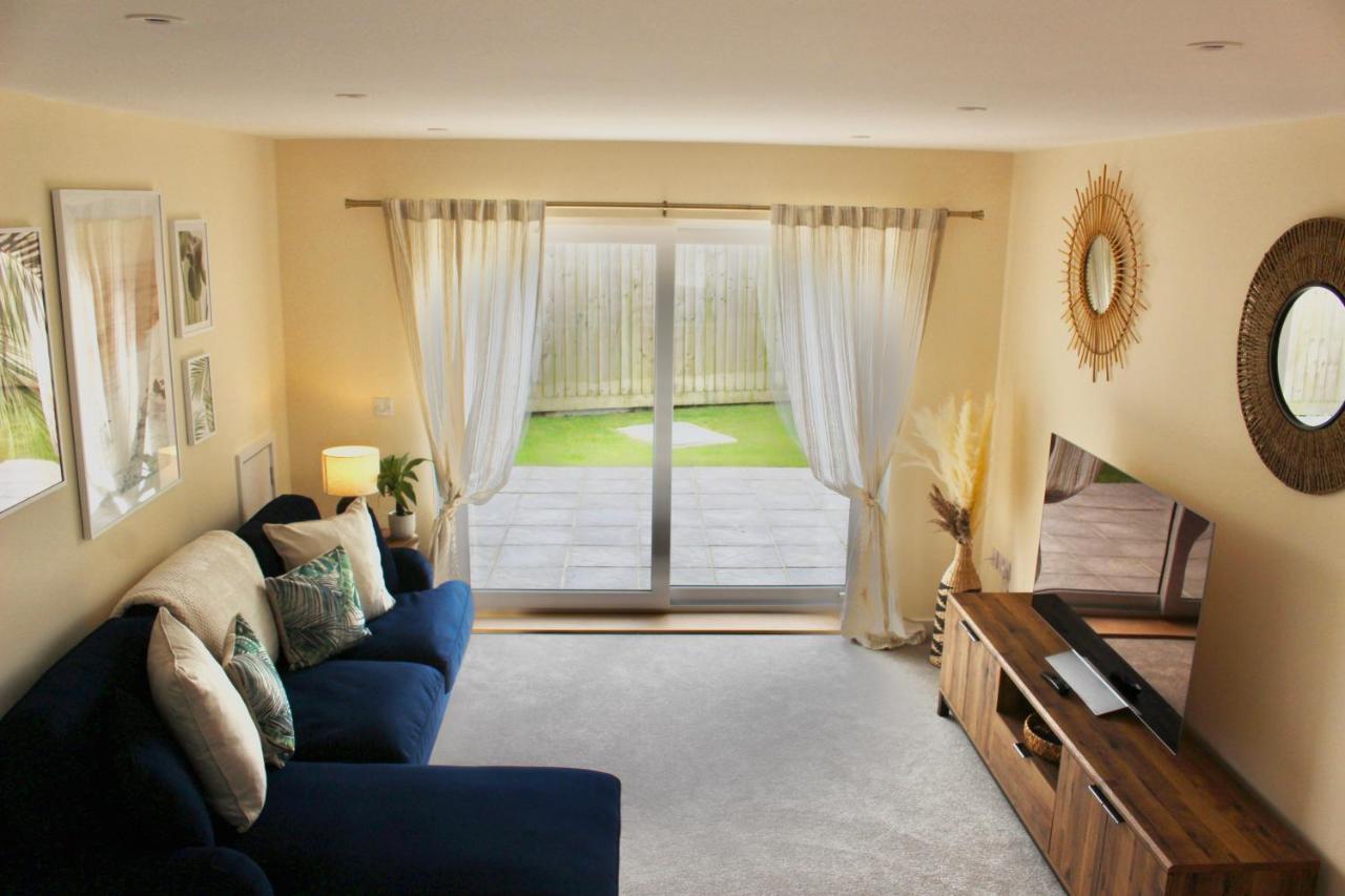No 1 The Paddock - Spacious Holiday Home With A Hot Tub Буде Экстерьер фото