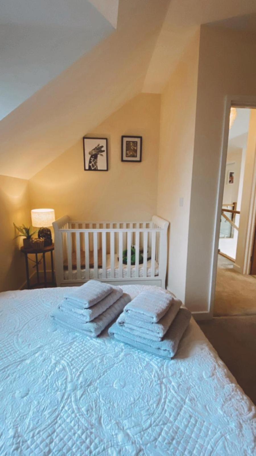 No 1 The Paddock - Spacious Holiday Home With A Hot Tub Буде Экстерьер фото
